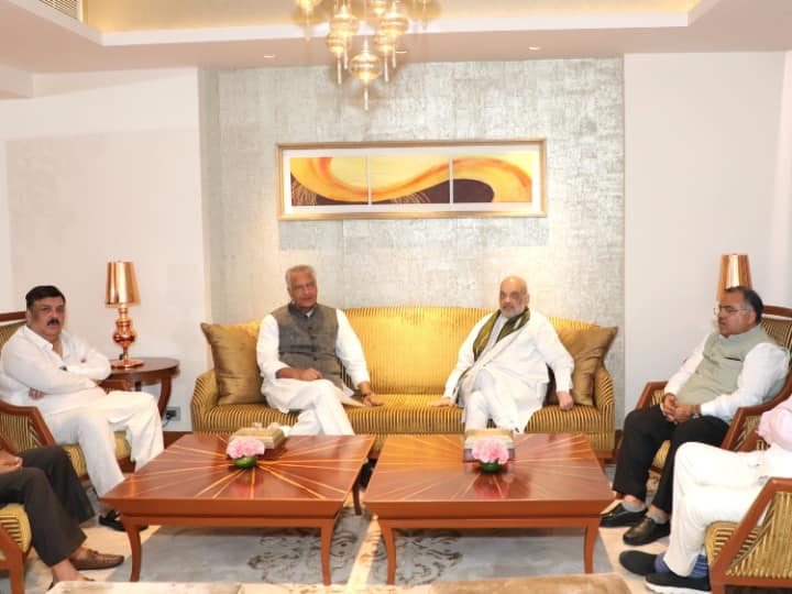 Punjab politics Union Home Minister Amit Shah held a meeting with bjp leaders of punjab Punjab: लोकसभा चुनाव से पहले पंजाब पर अहम बैठक, गृह मंत्री अमित शाह रहे मौजूद, इन मुद्दों पर हुई बात