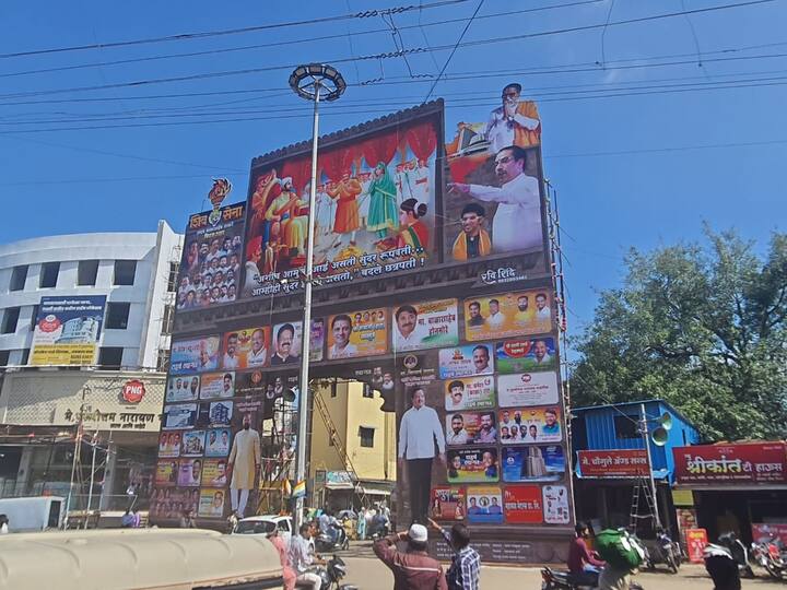 सांगलीमधील मिरज शहरामध्ये स्वागत कमान उभारण्याची परंपरा यंदाच्या वर्षीही कायम आहे.