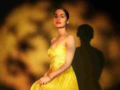 PHOTO: मानुषी छिल्लरचा खास लूक; पिवळ्या गाऊनमध्ये दिसतेय खास!