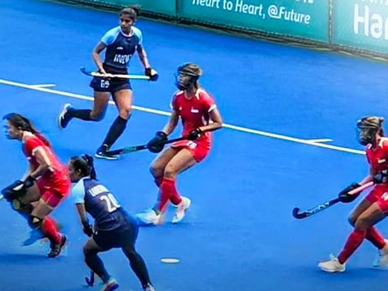 Asian Games: Indian Women's Hockey Team Trounce Singapore 13-0 To Begin Campaign In Style Asian Games: Indian Women's Hockey Team Trounce Singapore 13-0 To Begin Campaign In Style