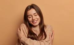 Zodiac Signs: দোকা নয়, একা থাকতে পছন্দ করেন এই রাশির জাতকরা