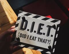 Health Tips : वेळीच सावध व्हा, तुमच्या ‘या’ सवयींमुळे शरीराचे होते मोठे नुकसान