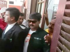 भोजपुरी अभिनेता पवन सिंह पहुंचे आरा कोर्ट, पत्नी से तलाक का चल रहा केस, जानिए आज क्या हुआ