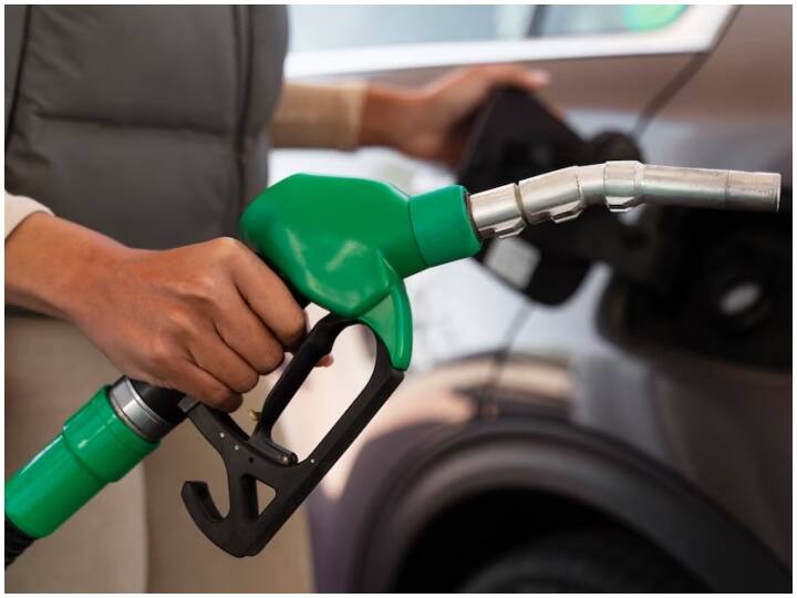 ये हर पदार्थ की प्रकृति पर निर्भर करता है कि कब कोई पदार्थ जमेगा, कब बॉयल होने लगेगा. ये सब पदार्थ में पाए जाने वाले अलग-अलग तत्वों पर निर्भर करता है.