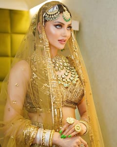 Urvashi Rautela Photo: બ્રાઈડલ લુકમાં જોવા મળી ઉર્વશી રૌતેલા, તસવીરો જોઈ ફેન્સ થયા દિવાના