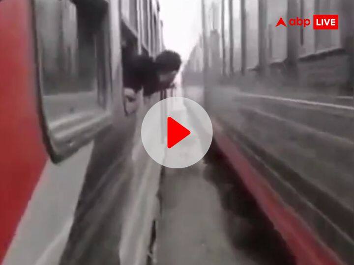 Horse stuck between two high speed trains keep calm life was saved from death watch this video Horse Viral Video: तेज रफ्तार दो ट्रेनों के बीच फंसा घोड़ा, मौत के मुंह से ऐसे बची जान- देखें ये वीडियो