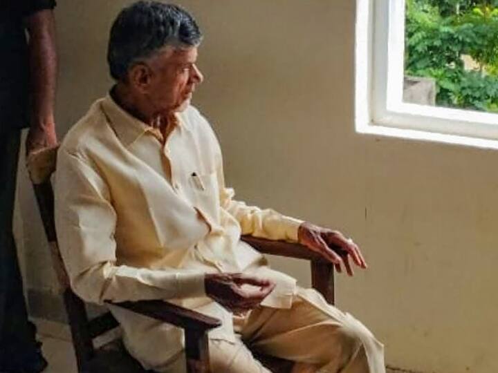 With Z Plus Security N Chandrababu Naidu seeks refuge from mosquitos in Jail जेल में चंद्रबाबू नायडू, मिली जेड प्लस सिक्योरिटी पर मच्छर से जान का खतरा!