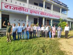 उत्तराखंड: हाथों में काली पट्टी बांधकर पढ़ाने पहुंचे 17 हजार शिक्षक, जानें सरकार से नाराजगी की क्या है वजह?