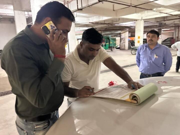 action taken on non management of waste the Sanitary Inspector cut the challan in gurugram Haryana Ann Haryana: गुरुग्राम में कचरा प्रबंधन ठीक नहीं होने पर हुई कार्रवाई, 2 सोसायटियों में काटे हजारों के चालान