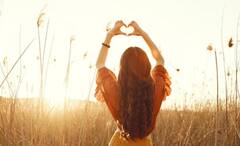 Zodiac Signs: দোকা নয়, একা থাকতে পছন্দ করেন এই রাশির জাতকরা