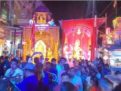 Satara Ganesh Darshan : साताऱ्यातील तरूण युवक मंडळाची परंपरा; हिंदू मुस्लिमांसह सर्व धर्मांना एकत्र घेऊन चालणारे मंडळ