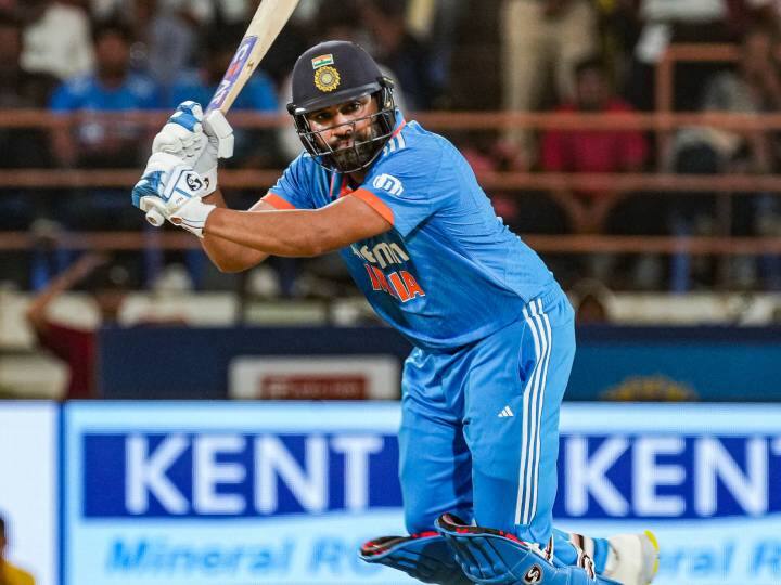 Rohit Sharma 2nd Best Strike Rate In Men's ODI Cricket In 2023 Minimum 650 Runs After Sean Williams ODI World Cup 2023: वर्ल्ड कप से पहले जमकर बोल रहा रोहित शर्मा का बल्ला, यह कारनामा करने वाले सिर्फ दूसरे बल्लेबाज