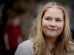 नीदरलैंड की राजकुमारी को 'पिंजरे' में कैद कर क्यों रखा गया है? यहां पढ़े पूरी कहानी