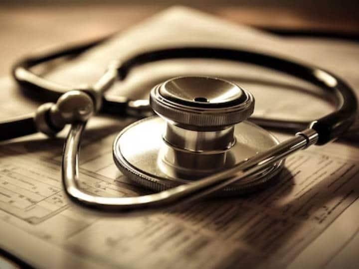 આજની પેઢી ઘણા તણાવમાં જીવી રહી છે. જેના કારણે તે નાની ઉંમરમાં જ ડાયાબિટીસ અને સ્થૂળતા જેવી બીમારીઓનો સામનો કરી રહ્યો છે. જેના કારણે યુવા પેઢી દરરોજ હાર્ટ એટેકનો શિકાર બની રહી છે. જે બીમારીઓ 60 વર્ષની ઉંમરે થતી હતી તે 40 વર્ષની ઉંમરે થાય છે, આ ભારતીય સમાજનું કડવું સત્ય છે અને આપણે તેને સમયસર સુધારવાની જરૂર છે.