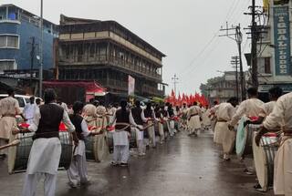 Nashik News :नाशिक गणेश विसर्जन मिरवणुकीवर पावसाचे सावट, तीन दिवसांपासून धुवाँधार, आज पावसाचा अंदाज काय?