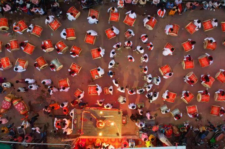 राज्यभरात आज गणपती विसर्जनाचा सोहळा पाहायला मिळत आहे.