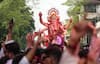Mumbaicha Raja: 1..2..3..4...गणपतीचा जयजयकार; 'मुंबईचा राजा'ची विसर्जन मिरवणूक थाटात, पाहा फोटो