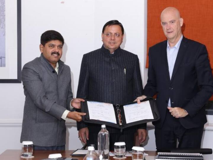Uttarakhand Investors Summit 2023 CM Pushkar Singh Dhami delegation signed MoU for investment of 3,000 crore rupees Uttarakhand Investors Summit 2023: सीएम धामी का लंदन में बैठकों का दौर जारी, 3,000 करोड़ रुपये निवेश के MoU किए साइन