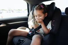 Tips For Car Sickness In Children : कारमधून प्रवास करताना मुलांना उलट्या होतात? 'या' गोष्टी लक्षात ठेवा , तुम्ही आनंदाने प्रवास कराल