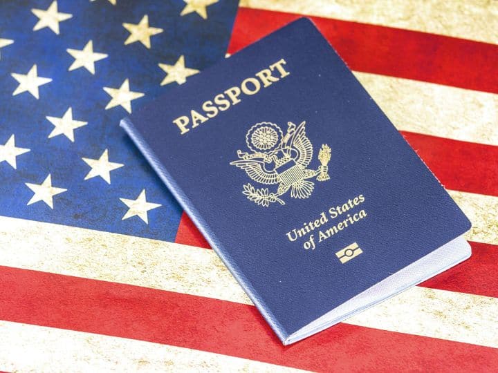 It is most difficult to get America visa know how much time it takes दुनिया के इस देश का वीजा मिलना है सबसे मुश्किल, एक साल तक करना पड़ सकता है इंतजार