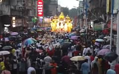 Pune Ganesh Visarjan 2023 : गणाधीश रथावर दगडूशेठ गणपती दिमाखात विराजमान; एक झलक पाहण्यासाठी पुणेकरांची तौबा गर्दी...