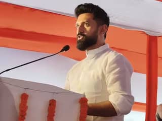 Manoj Jha Row: मनोज झा के 'ठाकुरों' वाले बयान पर क्या है चिराग पासवान का रिएक्शन, चाचा से सुलह पर दिए ये संकेत Manoj Jha Row: मनोज झा के 'ठाकुरों' वाले बयान पर क्या है चिराग पासवान का रिएक्शन, चाचा से सुलह पर दिए ये संकेत