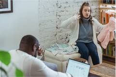 Ignorance In Relationship : रिलेशनशिपमध्ये दुर्लक्ष केल्याचा दुष्परिणाम थेट शारिरीक आणि मानसिक आरोग्यावर होतो, पाहा