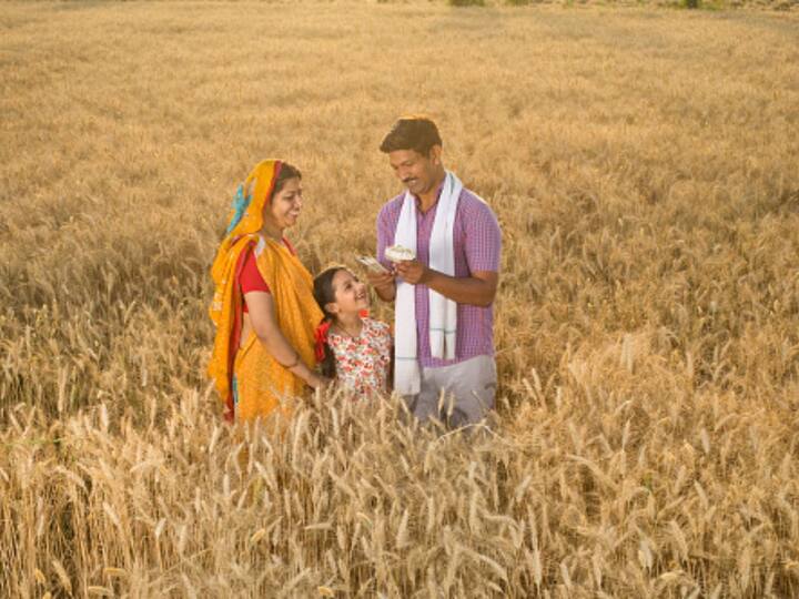 Kisan Vikas Patra (KVP) offers a 7.5 per cent annual interest rate, compounding annually, doubling the invested amount in 9 years and 7 months. The minimum deposit is Rs. 1000, with no maximum limit, and the maturity period varies based on government regulations. (Image: Getty)