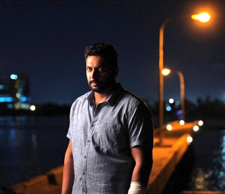 அஹமத் இயக்கத்தில் யுவன் ஷங்கர் ராஜா இசையில் உருவான இறைவன் படத்தில் ஜெயம் ரவி, நயன்தாரா உள்ளிட்டோர் நடித்துள்ளனர்.