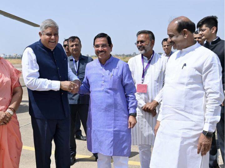 उपराष्ट्रपति जगदीप धनखड़ का 30 दिन में 7 बार राजस्थान दौरा, सीएम अशोक गहलोत के मन में क्या खटक रहा है?