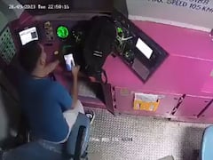 ఎంత పని చేశావ్ బ్రో, మందు తాగి వీడియో కాల్ మాట్లాడుతూ, రైలును ప్లాట్ ఫాంపైకి ఎక్కించిన ఘనుడు !