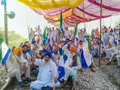 Punjab Farmers' 'Rail Roko' Protest To Demand Flood Compensation, MSP Continues In Amritsar — SEE PICS