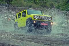 AWD SUVs: अगर इतना बजट है, तो आप भी इन 4X4 ऑल व्हील ड्राइव एसयूवी की कर सकते हैं सवारी