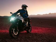 अनवील हुई BMW R 1300 GS एडवेंचरर बाइक, मिले हैं ये खास फीचर 