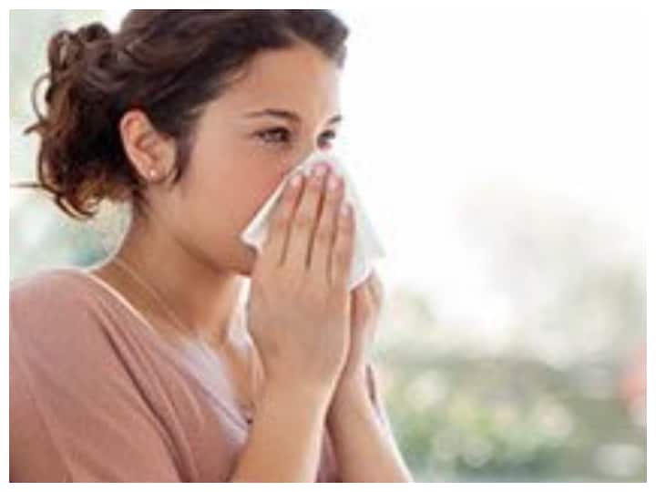 अगर अभी बुखार के साथ ये भी दिक्कत है तो हल्के में ना लें... यह डेंगू भी हो सकता है