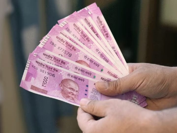 Delhi Rs 2000 notes can be exchanged till 7th October Reserve Bank extended deadline Ann Rs 2000 Note: अब 7 अक्टूबर तक बदले जा सकते हैं दो हजार के नोट, रिजर्व बैंक ने बढ़ाई डेडलाइन