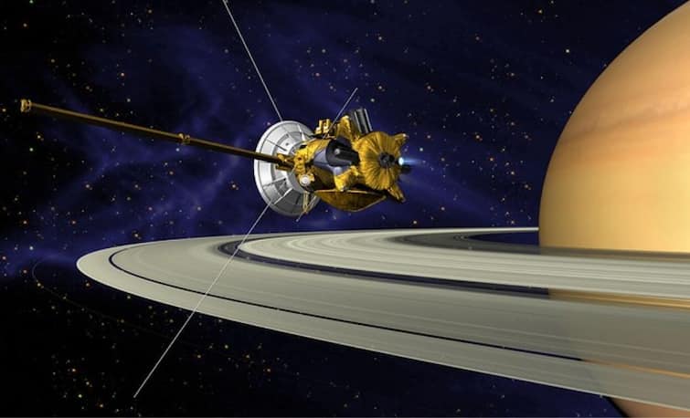 Saturn Rings: একটি বা দু’টি নয়, শনিকে ঘিরে সাত-সাতটি বলয়, কোথা থেকে এল, এতদিনে মিলল জবাব
