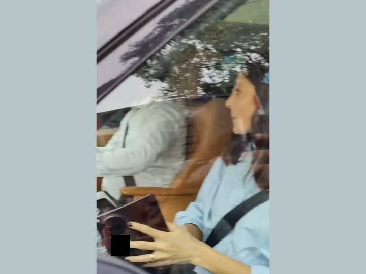 मोबाइल फोन में आपको ट्रिपल कैमरा सेटअप मिल सकता है जिसमें 48MP का प्राइमरी, 48MP का अल्ट्रावाइड और 64MP का पेरिस्कोप लेंस हो सकता है. फ्रंट में 32MP का कैमरा मेन स्क्रीन पर कंपनी दे सकती है.