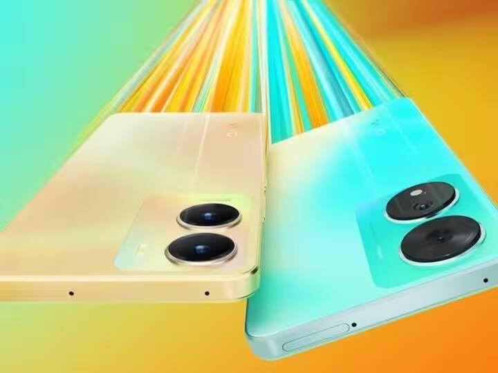 vivo T2x : वीवो के इस फोन में 6.58 इंच की LCD डिस्प्ले मिलती है, जिसका रिफ्रेश रेट 60HZ है. vivo T2x में मीडियाटेक डाइमेसिटी 6020 चिपसेट दिया गया है, जो 4GB RAM और 128GB स्टोरेज के साथ पेयर है. कैमरा की बात करें तो इसमें 50 MP + 2 MP का ड्यूल कैमरा और सेल्फी के लिए 8MP का कैमरा मिलता है. फोन में पावर के लिए 5000mAh की बैटरी दी गई है और इसे आप केवल 12,999 रुपये में खरीद सकते हैं.