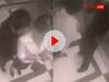 लिफ्ट में बदतमीजी कर रहा था शख्स... महिला ने पीट-पीटकर कर डाला बुरा हाल, सामने आया VIDEO