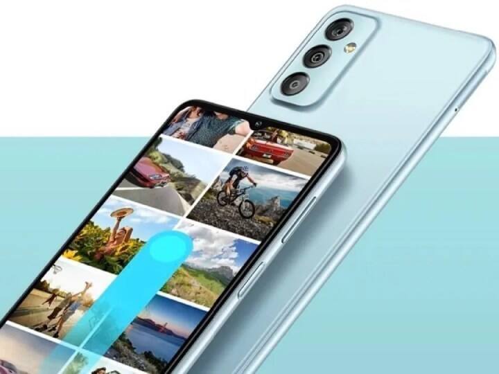 Samsung Galaxy F23 5G : सैमसंग के इस फोन में 6.6 इंच की TFT डिस्प्ले मिलती है, जिसका रिफ्रेश रेट 120HZ है. इस फोन में स्नैपड्रैगन 750G चिपसेट दिया गया है, जो 4GB RAM और 128GB स्टोरेज के साथ पेयर किया गया है. इस फोन में 50 MP + 8 MP + 2 MP का ट्रिपल कैमरा सेटअप और सेल्फी के लिए 8MP का कैमरा मिलता है. सैमसंग के इस फोन में 5000mAh की बैटरी दी गई है और इस फोन को आप 12,999 रुपये में खरीद सकते हैं.
