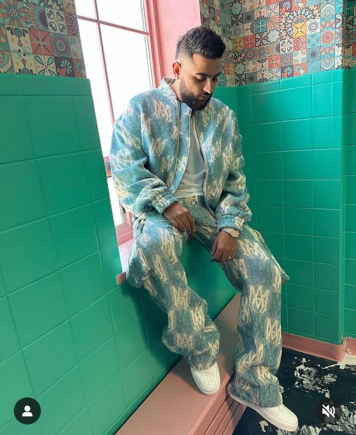 ਮਨ ਬਹੁਤ ਉਦਾਸ ਹੋ ਗਿਆ ਸੀ। ਪਰ ਪਰਮਾਤਮਾ ਤੇ ਯਕੀਨ ਸੀ ਨਾਲੇ ਆਪਣੇ ਆਪ ਤੇ। ਇੱਦਾਂ ਹੀ ਹੋਰ ਮੇਰੇ ਵਰਗੇ ਬਹੁਤ ਮੇਰੇ ਭਰਾ/ਭੈਣ ਜੇ ਕਿਸੇ ਵੀ ਪ੍ਰੋਬਲਮ 'ਚੋਂ ਲੰਘ ਰਹੇ ਹੋ ਕਦੇ ਵੀ ਆਪਣੇ ਆਪ 'ਤੇ ਭਰੋਸਾ ਨਾ ਛੱਡਿਓ। ਰੱਬ ਸੁਣਦਾ ਬਾਈ ਸੁਣਾਉਣ ਵਾਲਾ ਚਾਹੀਦਾ।'