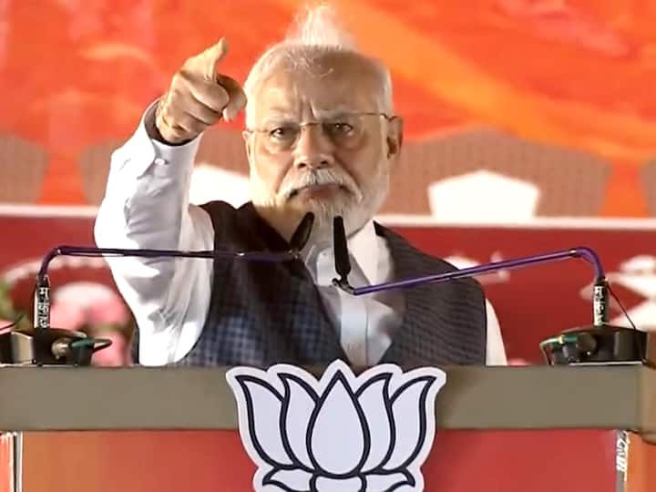 PM Narendra Modi Rally in Bilaspur Speech Key Points Chhattisgarh Assembly Election 2023 BJP Congress News Bhupesh Baghel Congress Can't Stand Seeing Dalits Rise, Abuses OBCs In Name Of Targeting Modi: PM In Chhattisgarh