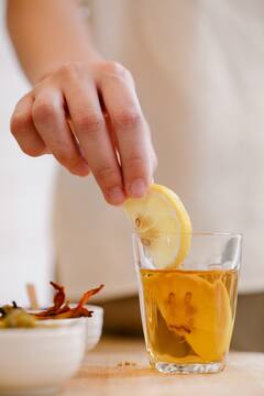 Lemon Tea: ஒரு கப் லெமன் டீ குடிச்சா.. இவ்வளவு நன்மைகளா?