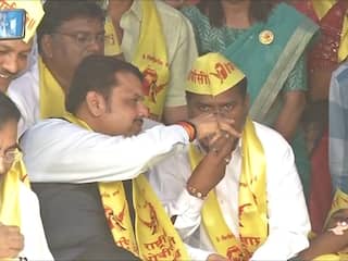Obc Reservation: ओबीसी आरक्षणाला धक्का लागणार नाही, फडणवीसांच्या ग्वाहीनंतर ओबीसी उपोषण मागे