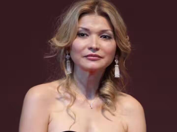 ગુલનારા કરીમોવ એક પૉપ સ્ટાર પણ છે, જે ઉઝબેકિસ્તાનના પેરિસ હિલ્ટન તરીકે ઓળખાય છે.