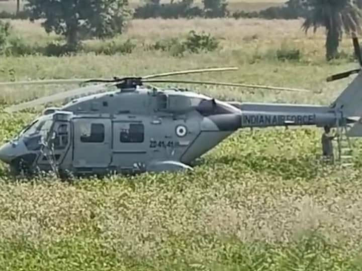 Madhya Pradesh Army Helicopter Emergency Landing in Bhopal possibility of technical fault Army Helicopter Emergency Landing: सेना के हेलीकॉप्टर की भोपाल के एक गांव में इमरजेंसी लैंडिंग, तकनीकी खराबी की आशंका