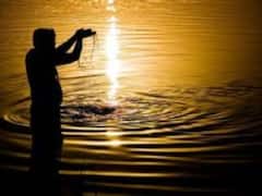 Pitru Paksham 2023: పితృ పక్షంలో ఈ 3 వస్తువులు కొంటే త్రిదోషం తప్పదు!