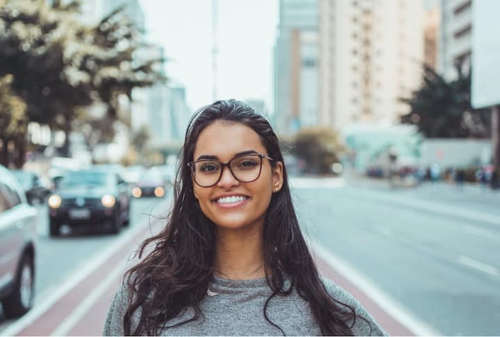 व्हिटॅमिन डीच्या कमतरतेमुळे हाडे, प्रजनन क्षमता आणि रोगप्रतिकारक शक्ती कमकुवत होते. त्यामुळे प्रत्येक स्त्रीने दरवर्षी व्हिटॅमिन डीची चाचणी करून घ्यावी.