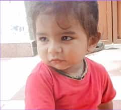 Morbi: બાળકને રેઢા મૂકતા વાલીઓ માટે આંખ ઉઘાડનારો કિસ્સો! ગરમ પાણીના તપેલામાં ડૂબી જતા બે વર્ષના માસુમનું કમકમાટીભર્યું મોત